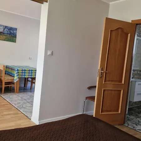 - Roza Wiatrow 2 Daire *